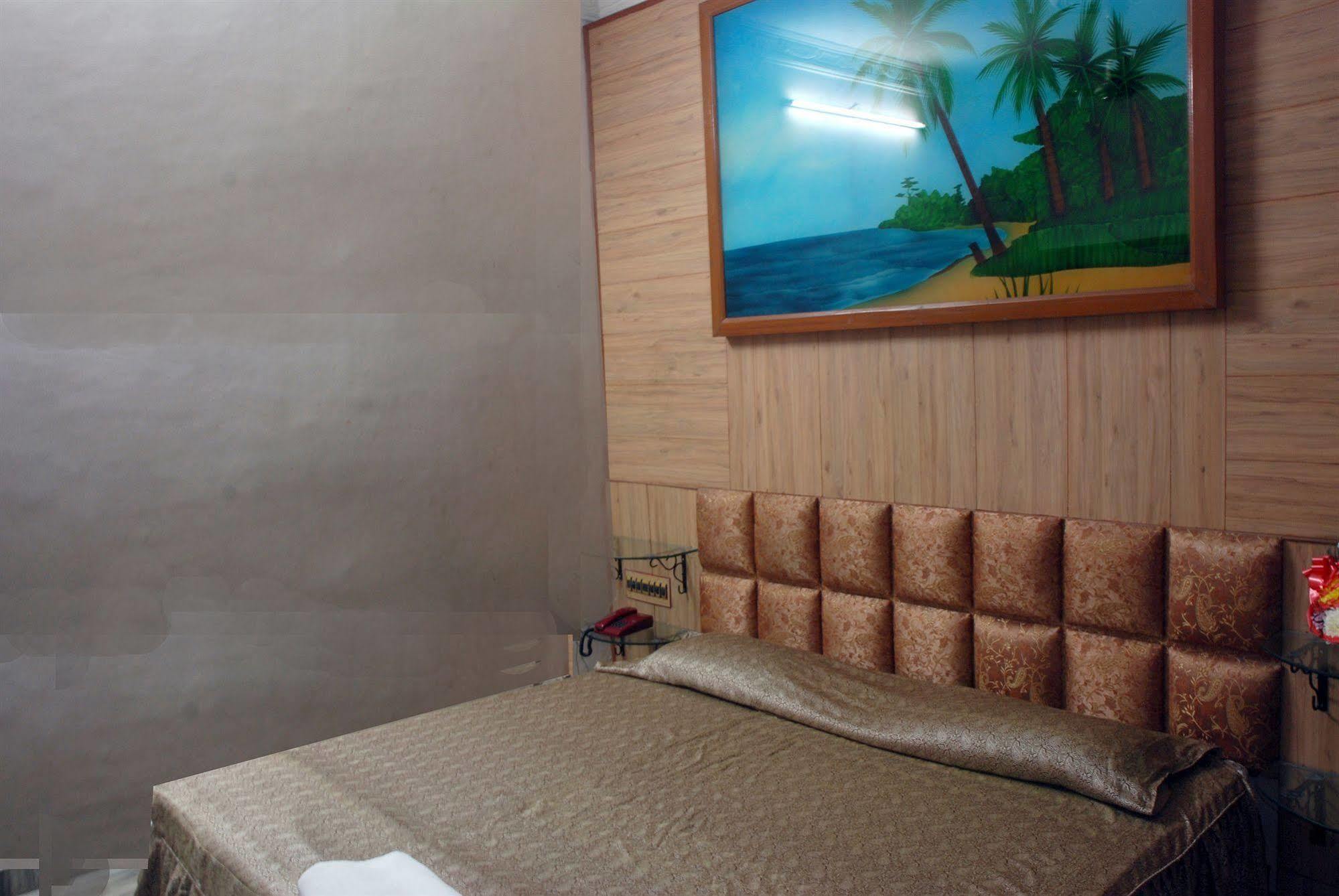 Shila International Hotel Calcutta Exterior foto